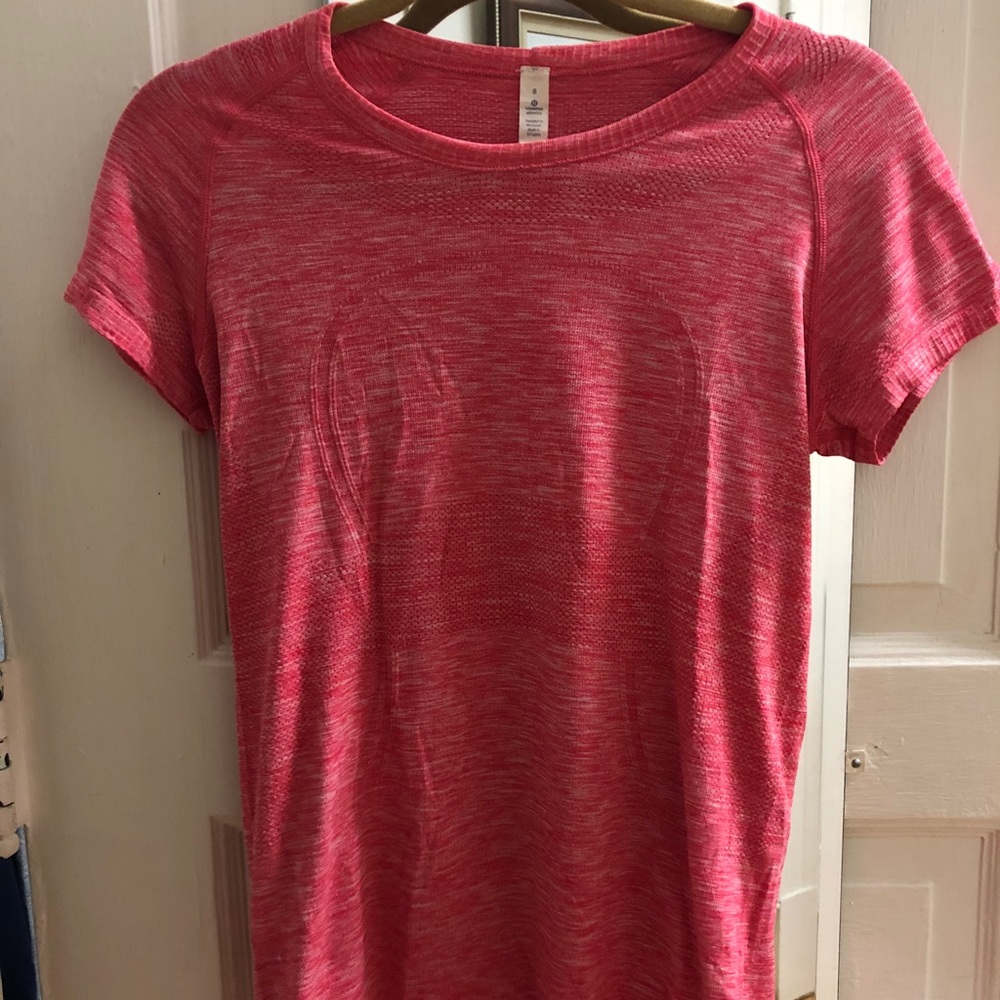 Sell ASAP! Pink Lululemon workout shirt
